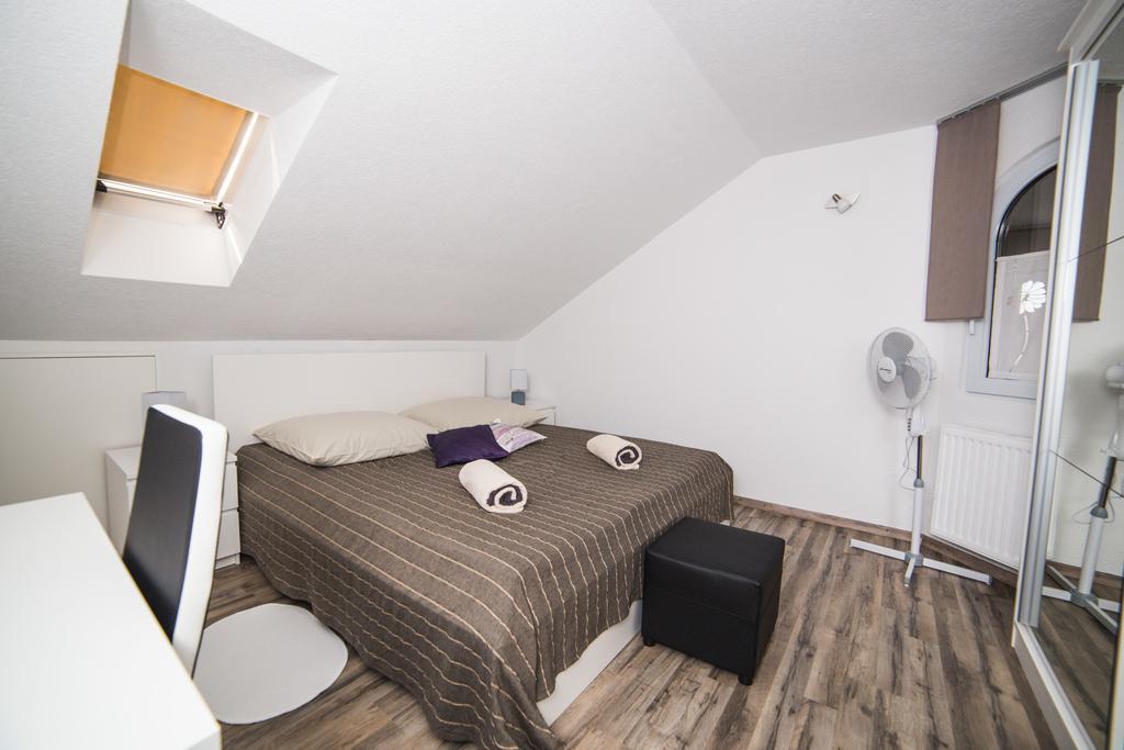 Guest House Melody Drežnik Grad Εξωτερικό φωτογραφία