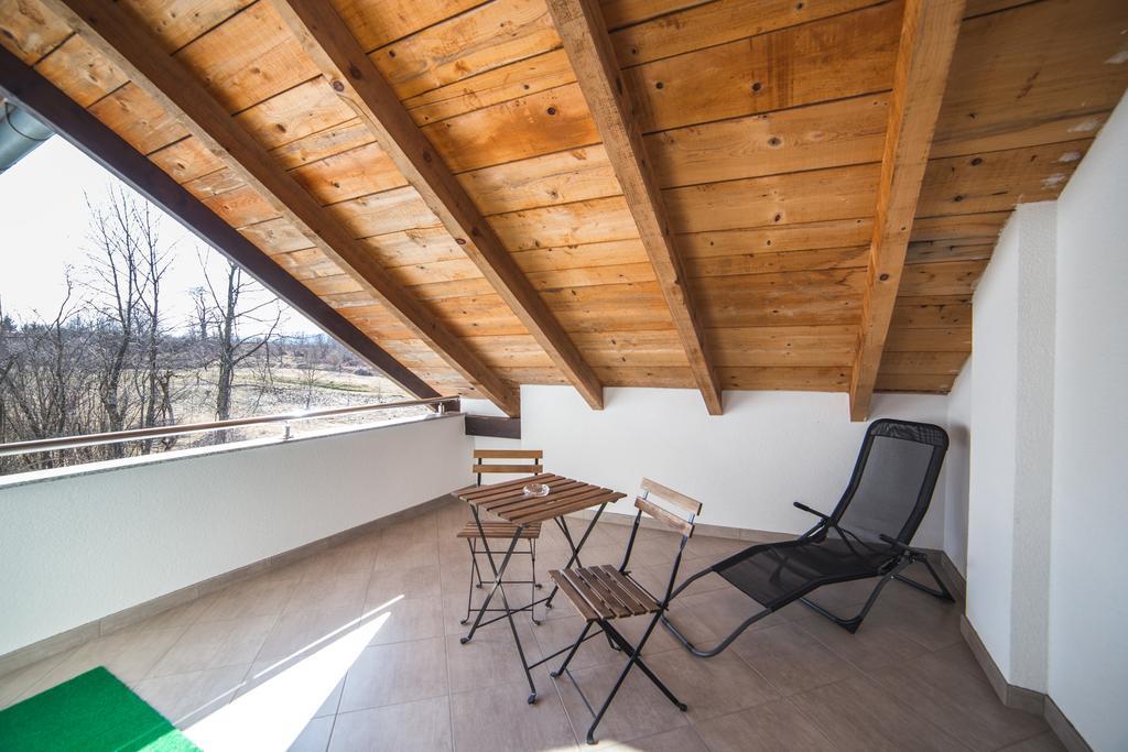 Guest House Melody Drežnik Grad Εξωτερικό φωτογραφία